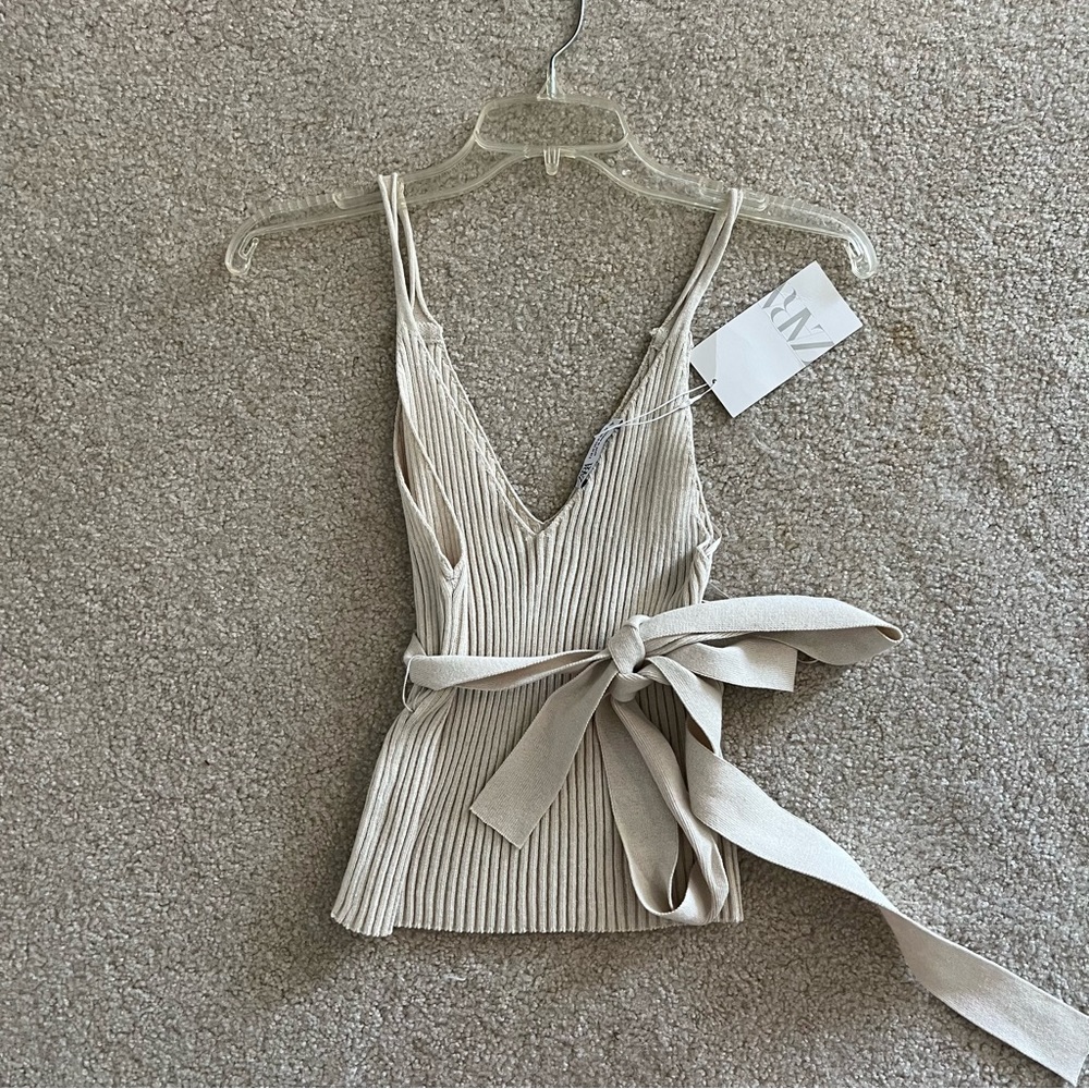 Zara belted top - Picture 7 of 8